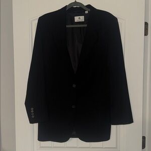 Aritzia Babaton Agency Blazer